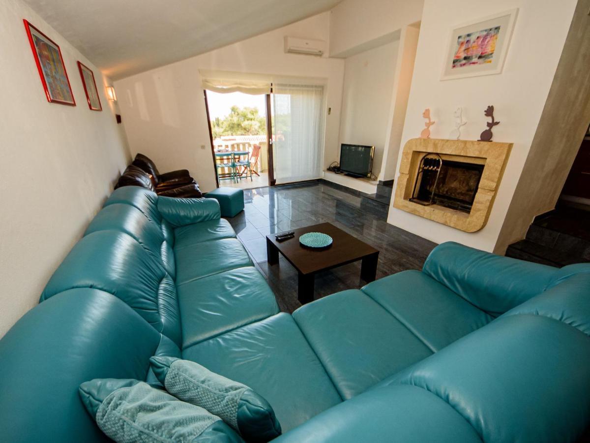 Holiday Home Silvija By Interhome スペタル エクステリア 写真